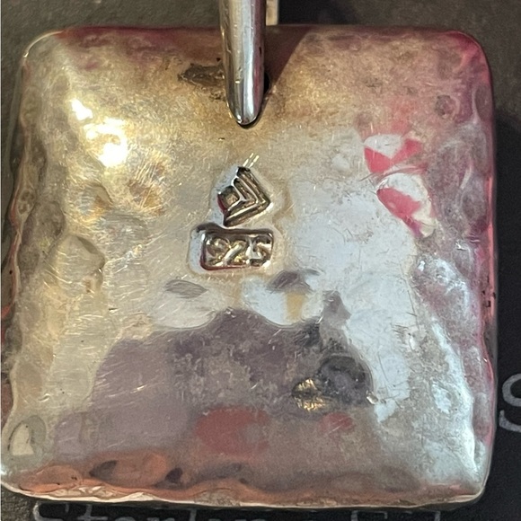 Silpada S1118 Iconic Puffy Hammered Square Pillow Sterling Silver Pendant - Picture 12 of 14